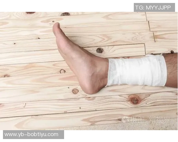 弗兰克透露小卡脚部受伤情况严重每天需接受多次治疗 弗兰克透露小卡脚部受伤情况严重每天需接受多次治疗