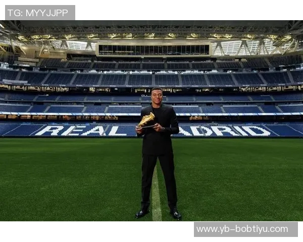 姆巴佩将于周五在伯纳乌包厢领取上赛季欧洲金靴奖盛典即将举行 姆巴佩将于周五在伯纳乌包厢领取上赛季欧洲金靴奖盛典即将举行